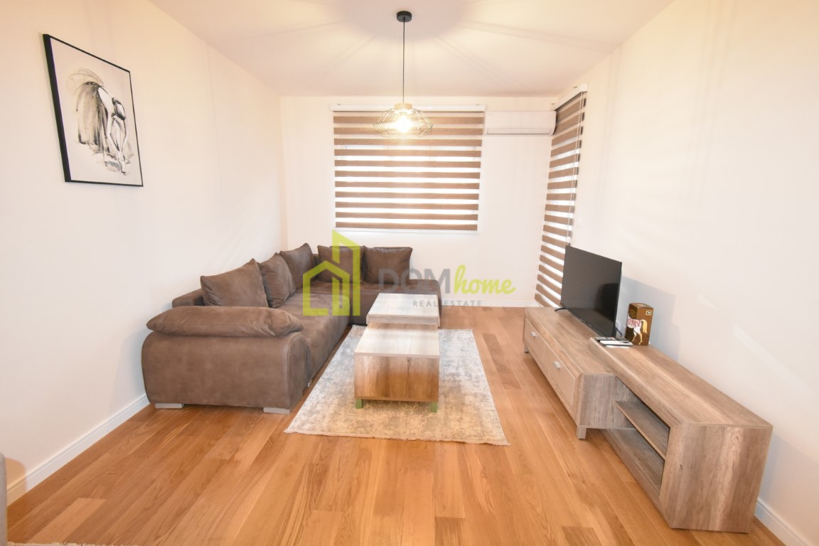 Jednosoban stan 49m2, Central Point